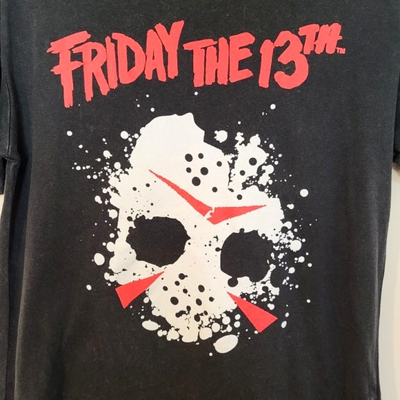 *NEW* FRIDAY THE 13TH Jason Voorhees Mask Black T-Shirt Size Small - Picture 2 of 6